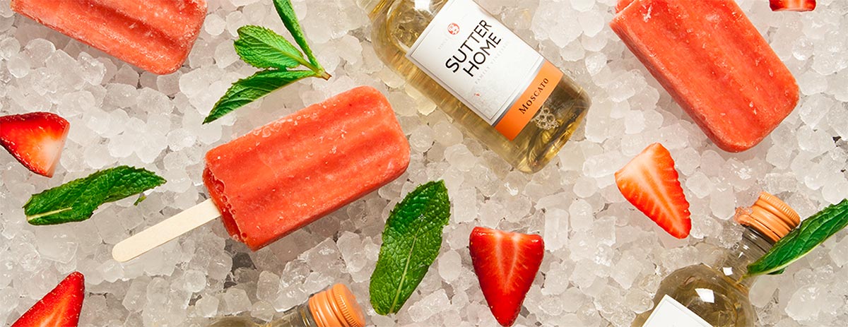 Fresh From the Freezer: Strawberry & Peach Moscato Winesicles