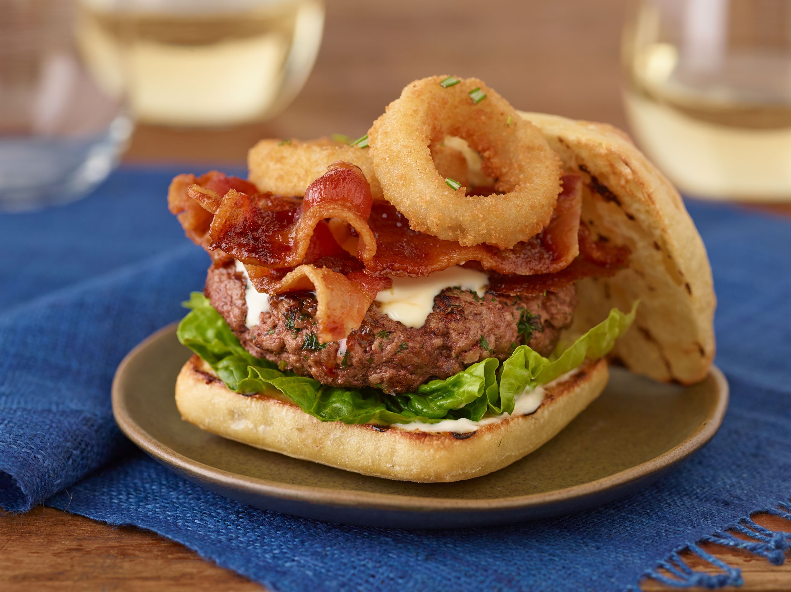 Après-Ski Triple Ginger Bacon Burgers