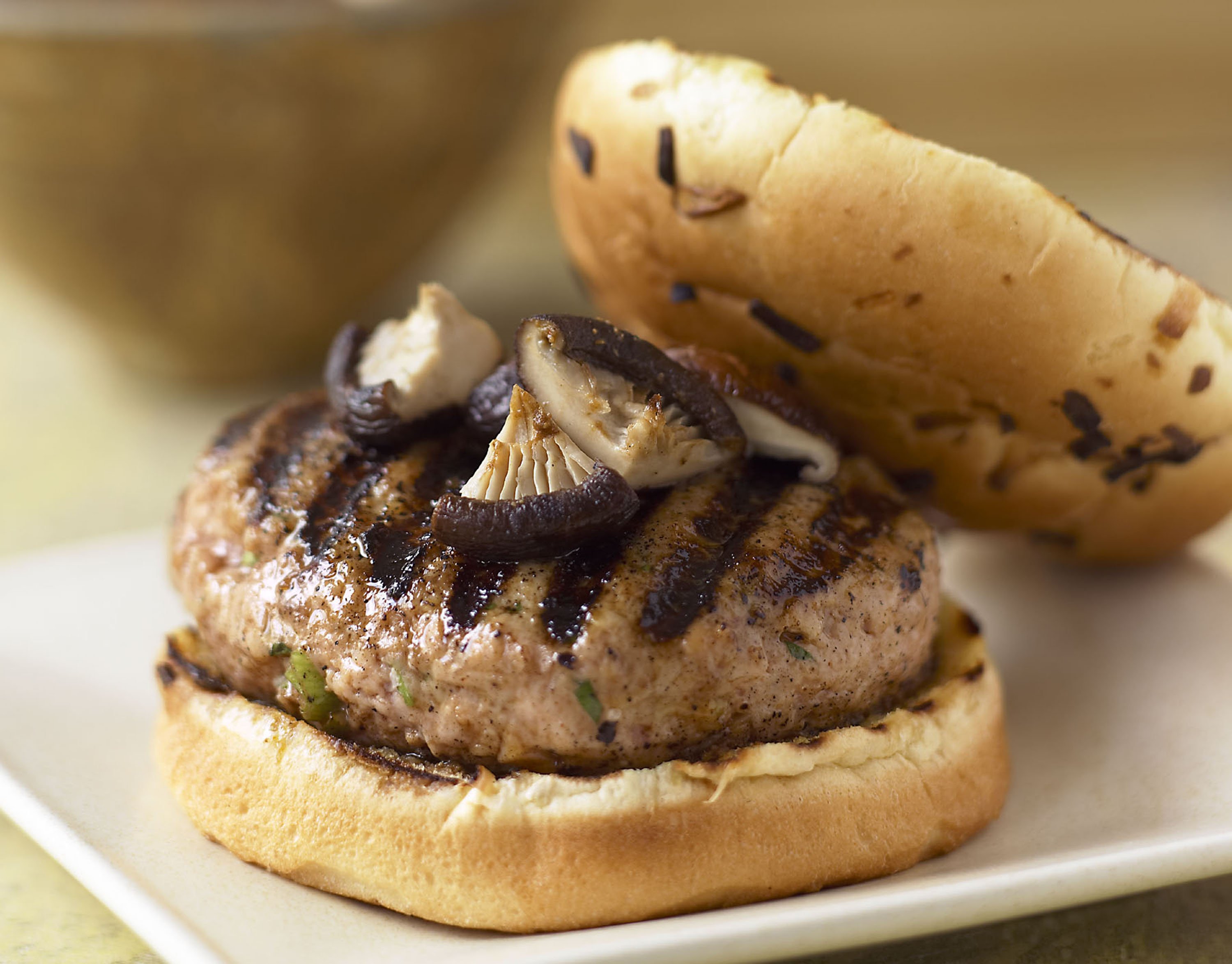 Chicken Oriental Burgers with Grilled Shiitake