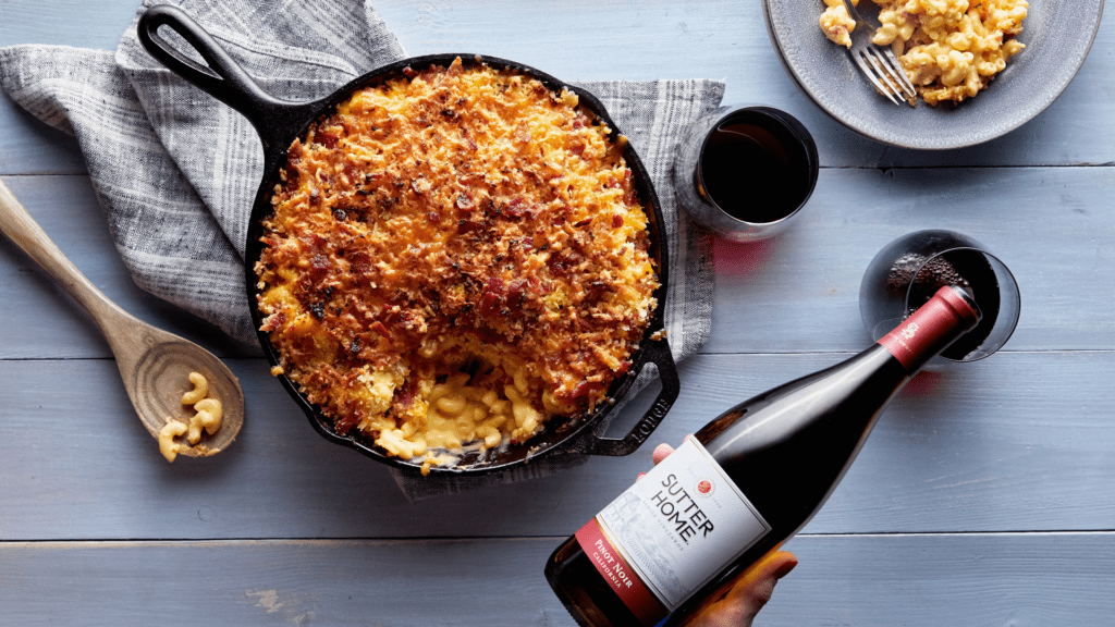 A fall favorite. Mac and Cheese That Really Brings Home the Bacon - Sutter Home Family Vineyards