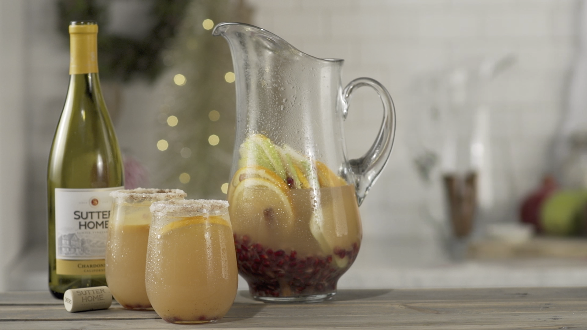 Make Very Merry Memories with This Easy White Sangria Cocktail