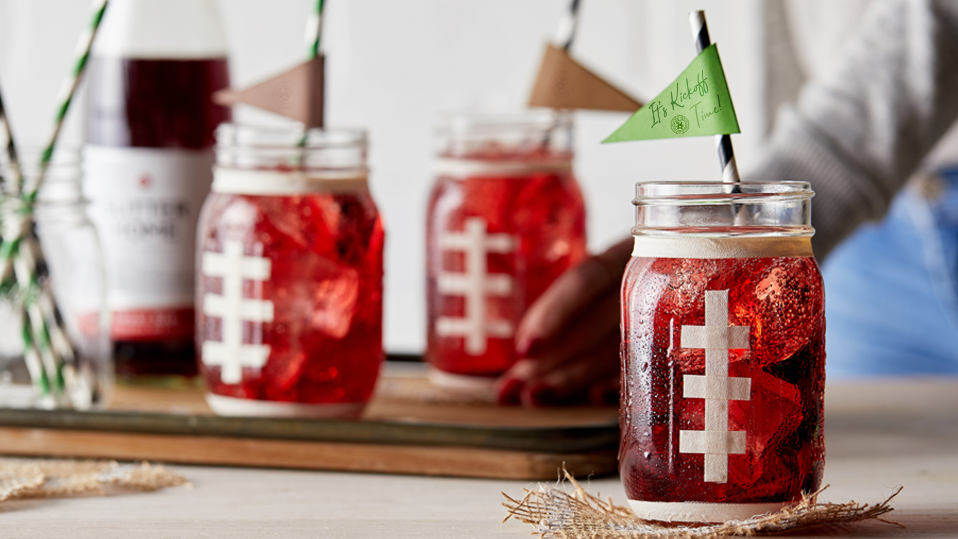 Our Sutter Home Signature Football Cocktails & DIY Mason Jars are The ...