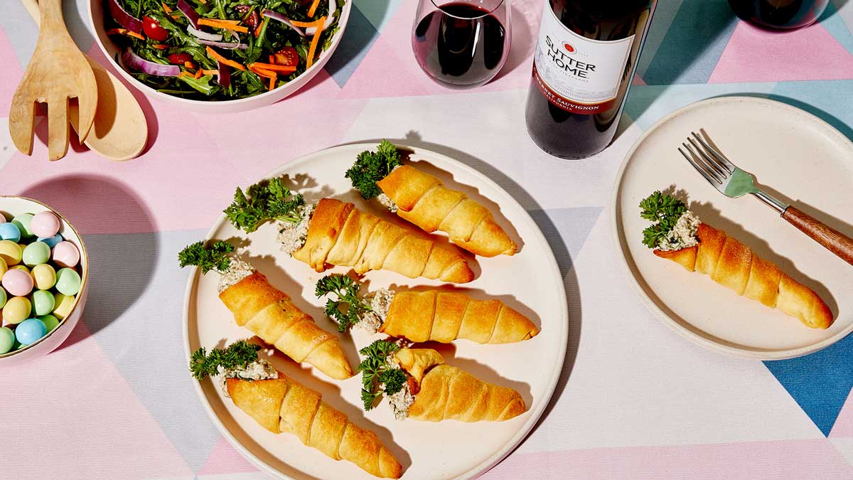 Our Crescent Roll Carrot & Sausage App + Sutter Home Cabernet Will Have Your Home Team Hopping!
